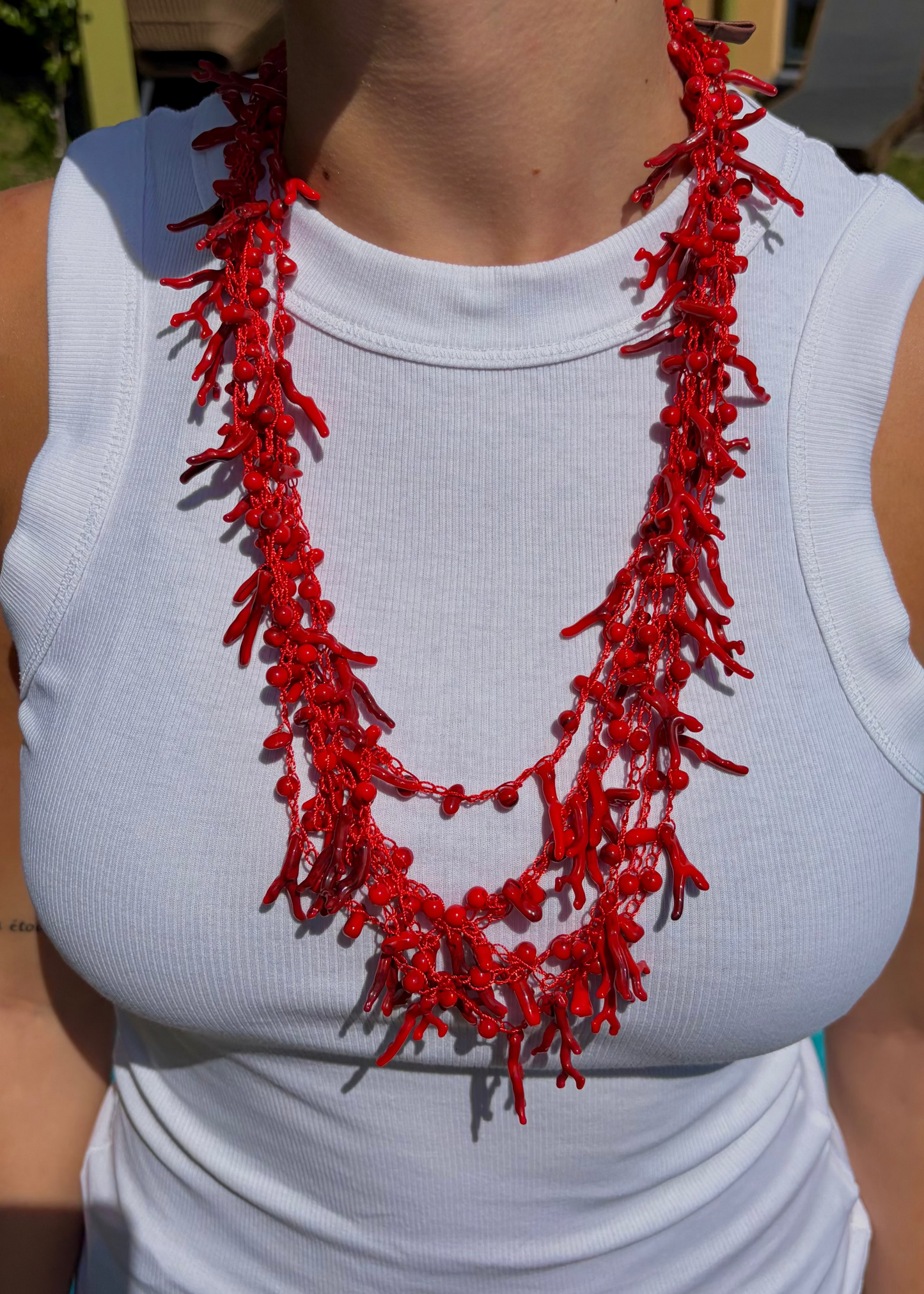 Collier coquillage rouge