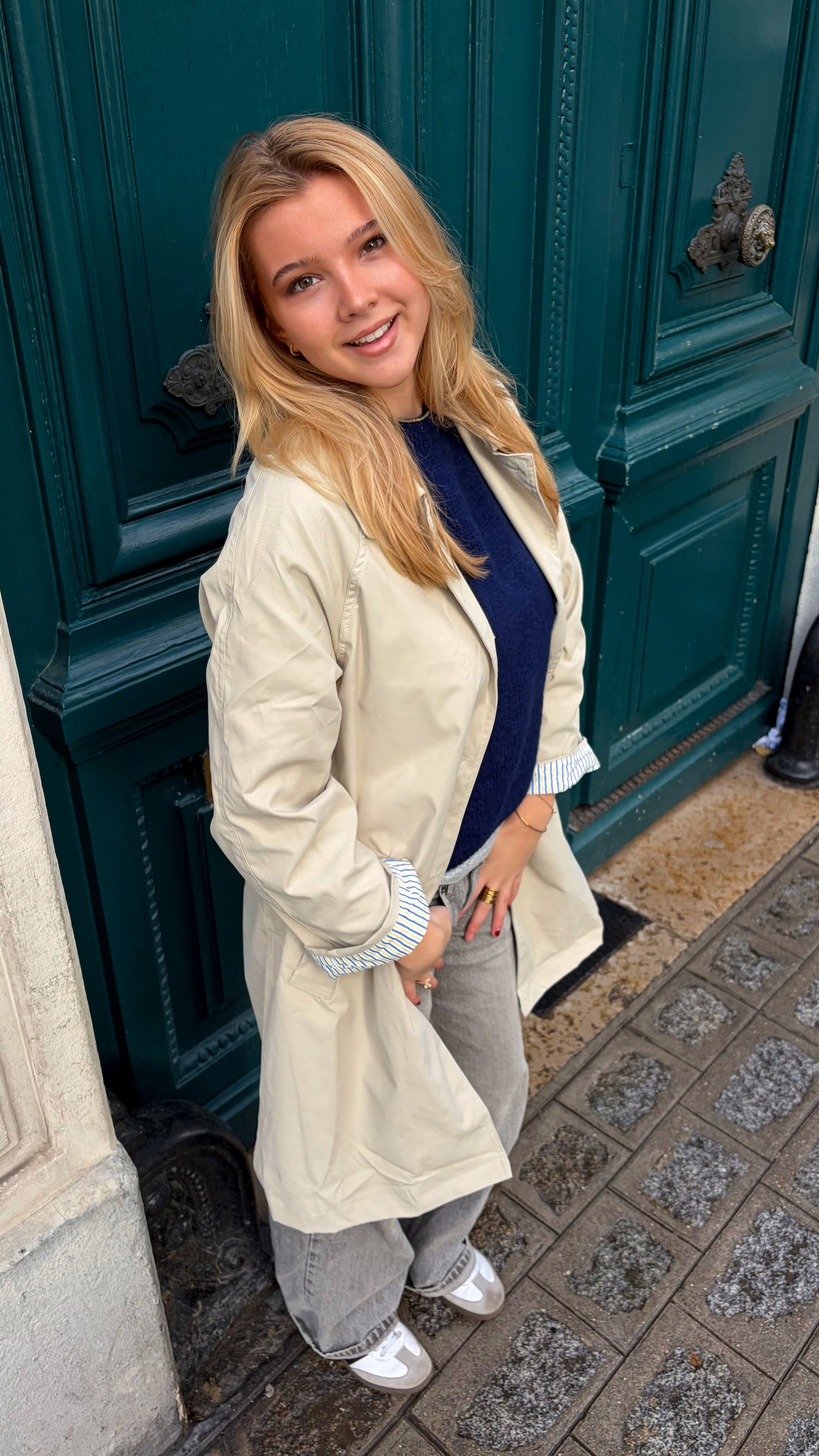 Trench mi-long beige